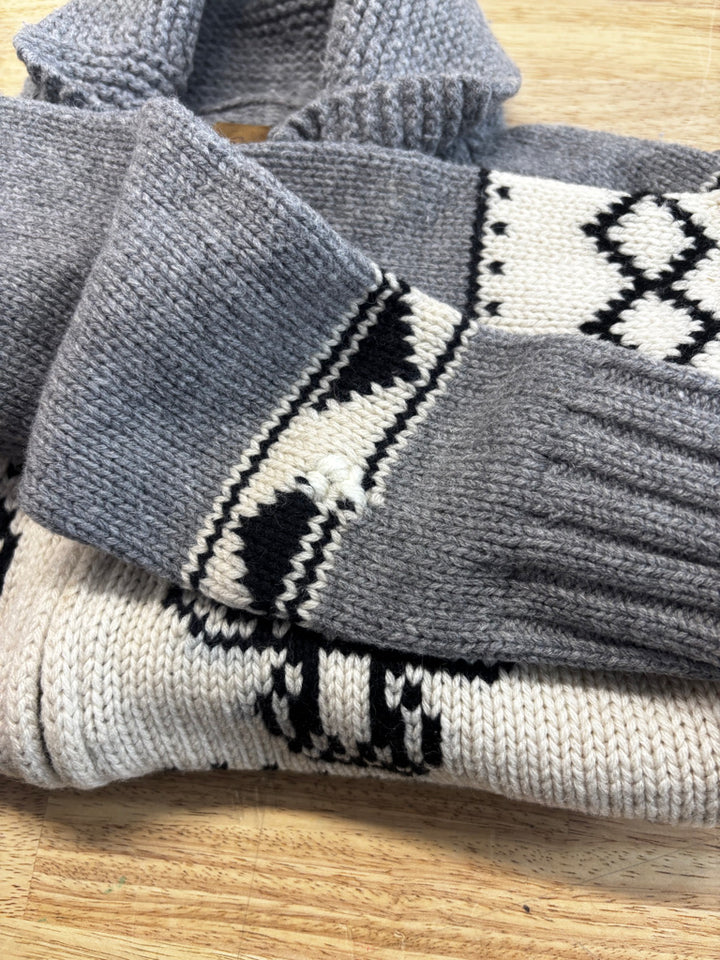 TNA Lambswool Knit Sweater Grey White | Size Adult S (Youth 8–10)