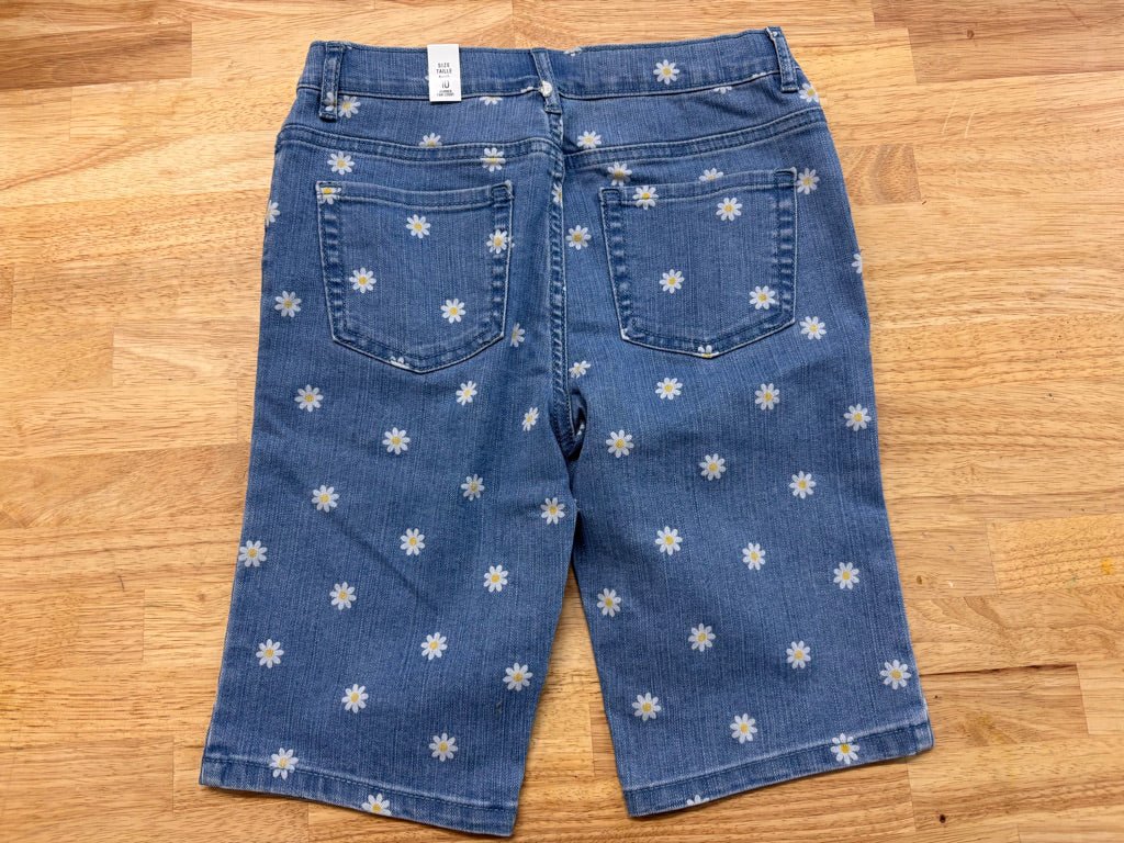 Children’s Place Shorts – Size 10 - Nest and Sprout - Consignment