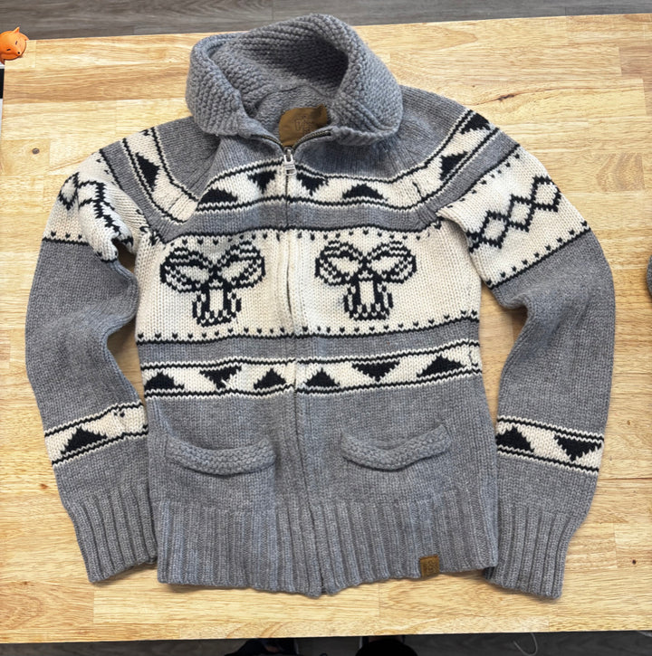 TNA Lambswool Knit Sweater Grey White | Size Adult S (Youth 8–10)