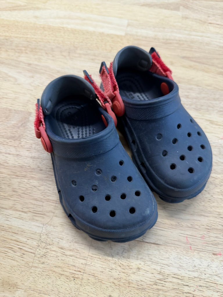 Crocs Classic Clogs Navy | Size C9 - Nest and Sprout - Consignment