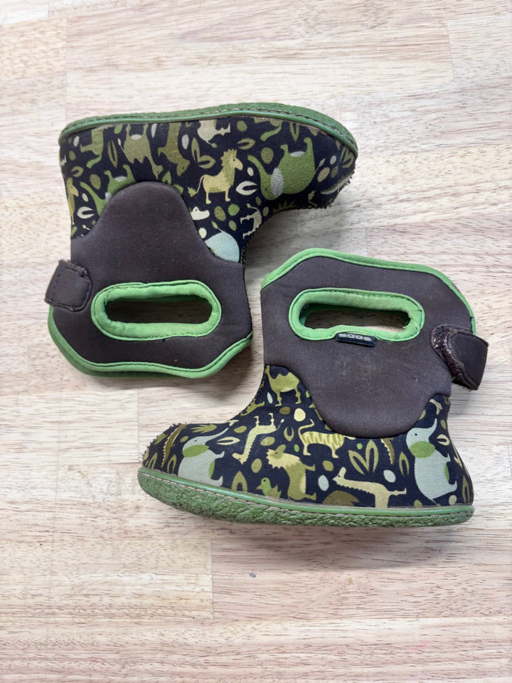 Bogs Printed Winter Boots – 6