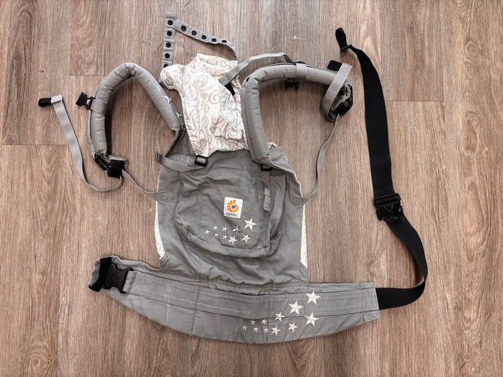 ErgoBaby Carrier - Light Grey Spiral - Nest and Sprout - Consignment