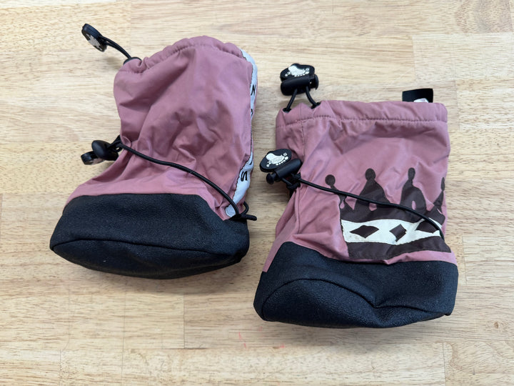 Stonz Fleece Lined Booties – Small (0–6M) | Pink & Fuchsia Crown