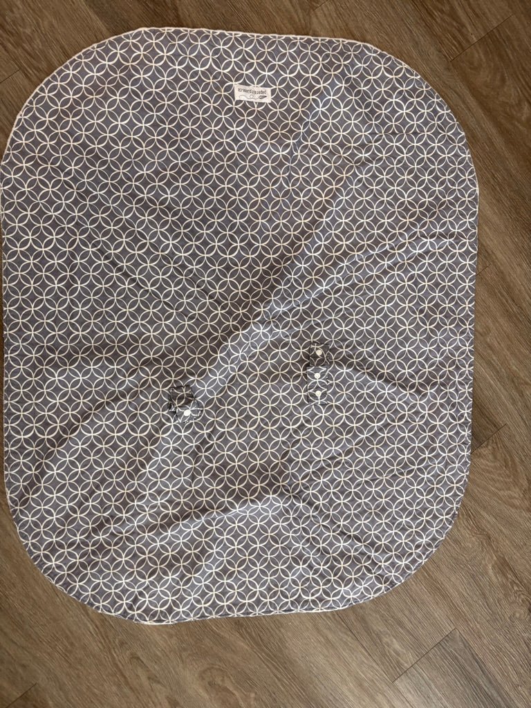 Reversible Car Seat Cover – Grey & White Sherpa - Nest and Sprout - Consignment