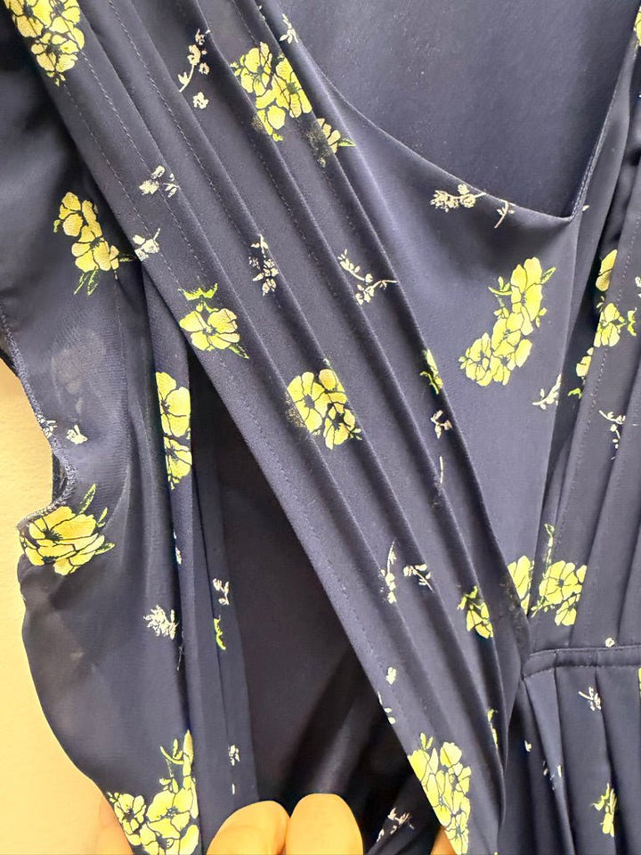Thyme Maternity Dress – M | Navy Yellow Floral Slit Nursing Access - Nest and Sprout-Consignment