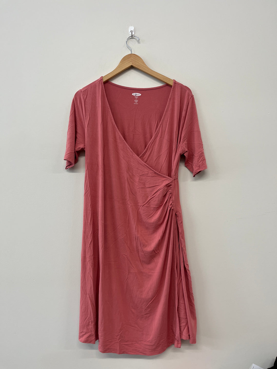 Old Navy Maternity nursing Dress – Nest and Sprout