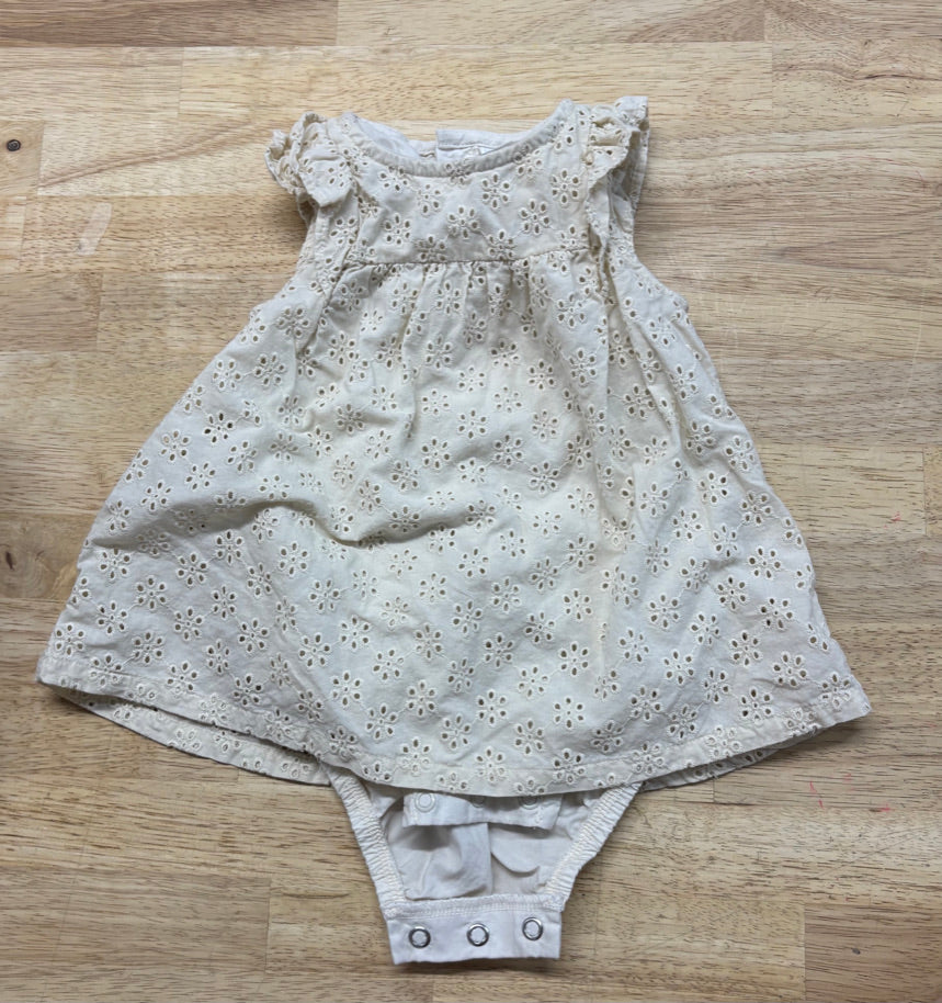 Carter’s Eyelet Bodysuit Dress Cream | Size 6M