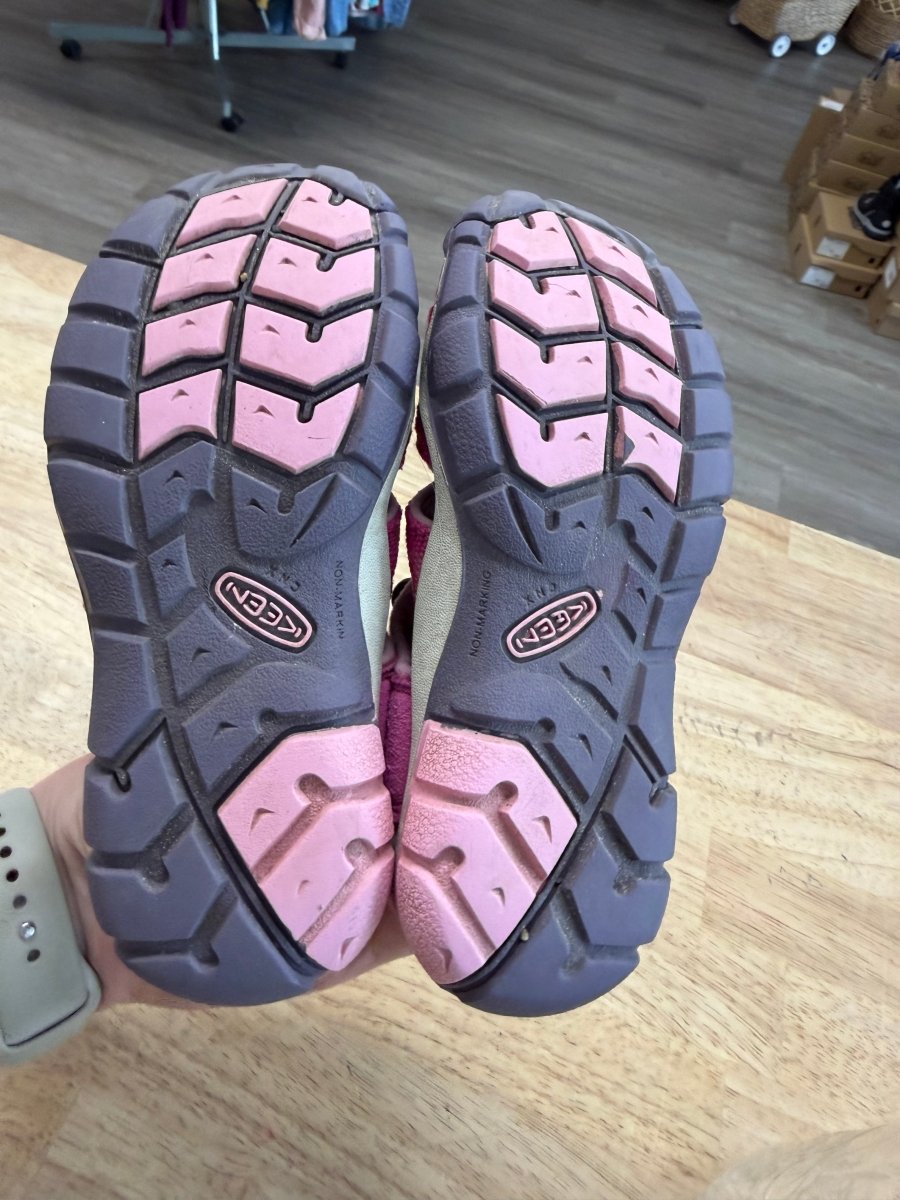 Keen Closed Toe Sandals Pink | Size 11 - Nest and Sprout - Consignment