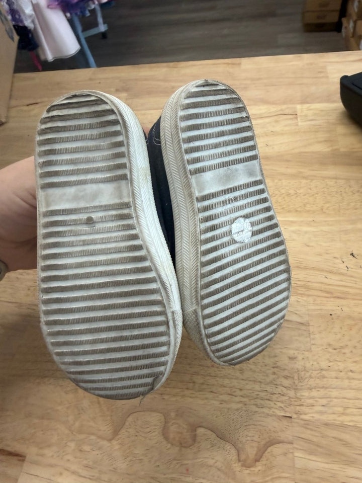F+F Canvas Shoes – EU 23 | Navy - Nest and Sprout - Consignment