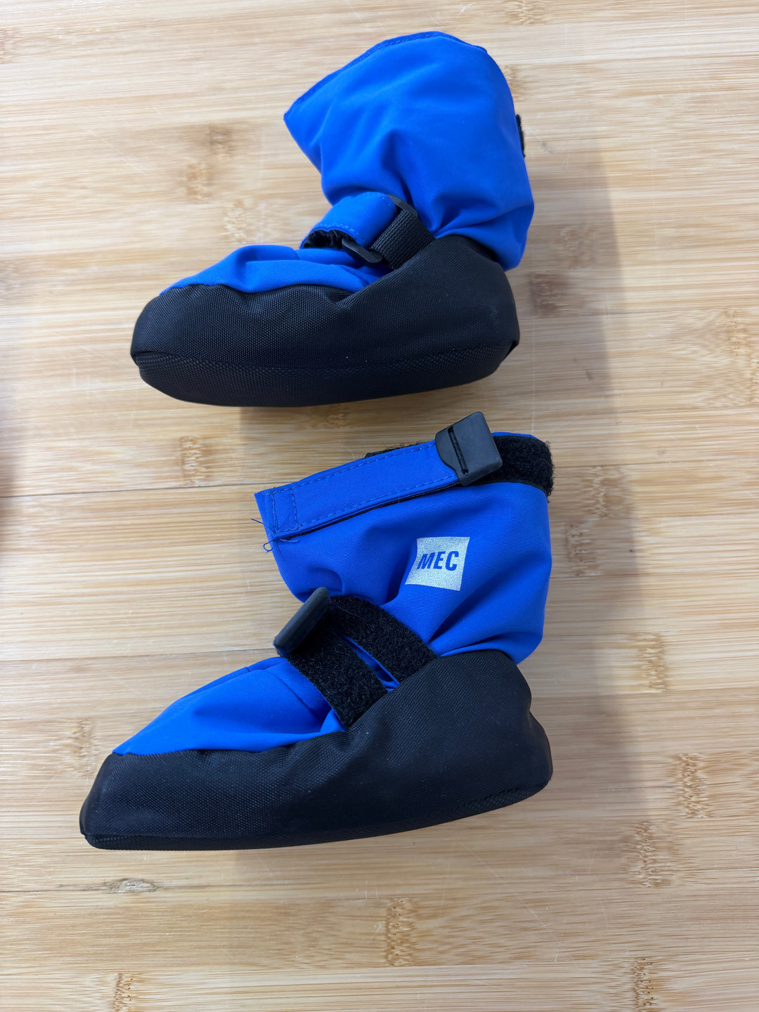 MEC Toasty Booties – Small | Blue