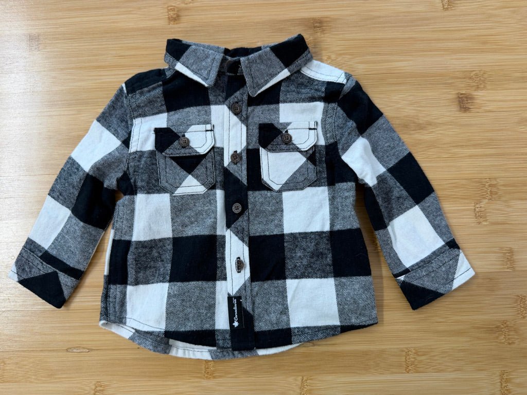 Canadiana Fleece Flannel – 3–6M | White & Black Plaid - Nest and Sprout-Consignment