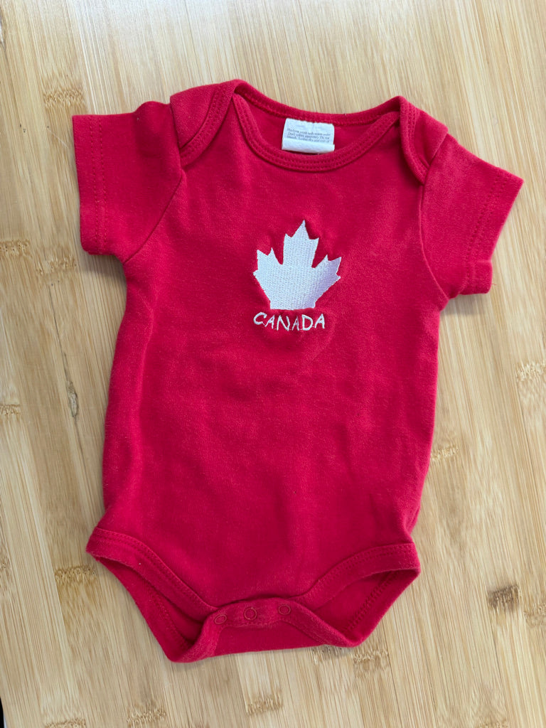 Canada Short Sleeve Bodysuit – 6–9M | Red Embroidered Maple Leaf | Holiday