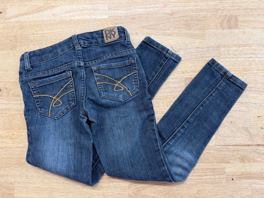 DKNY Jean – 7 | Medium Wash