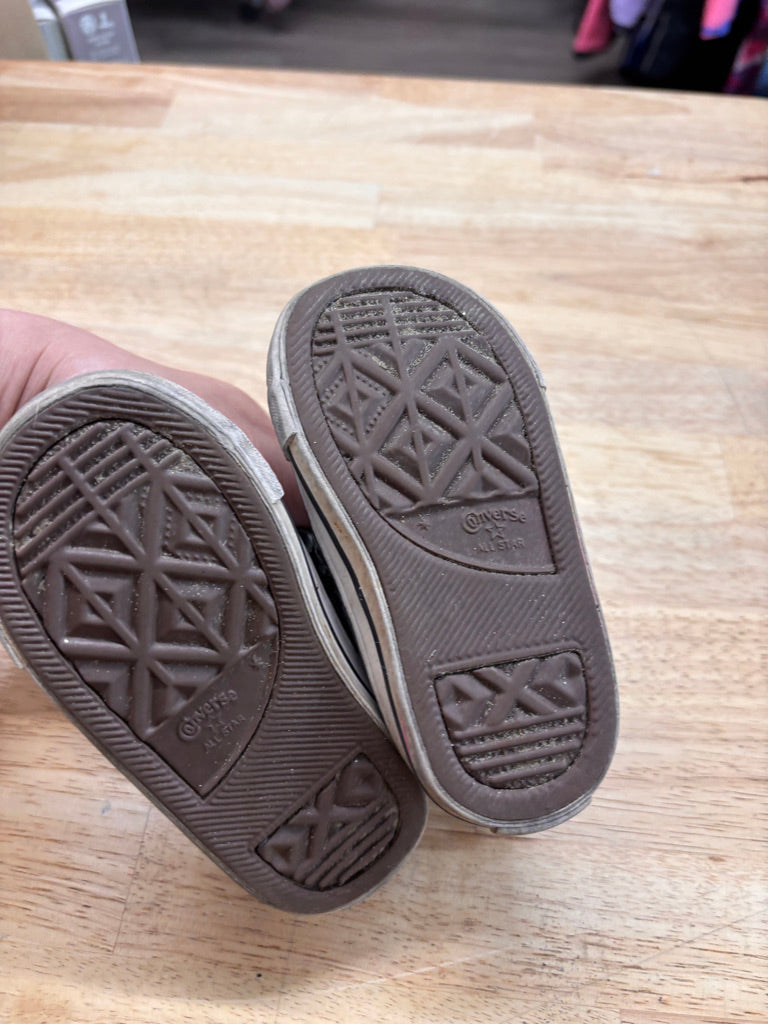 Converse Sparkle Glitter Sneakers – Size 5