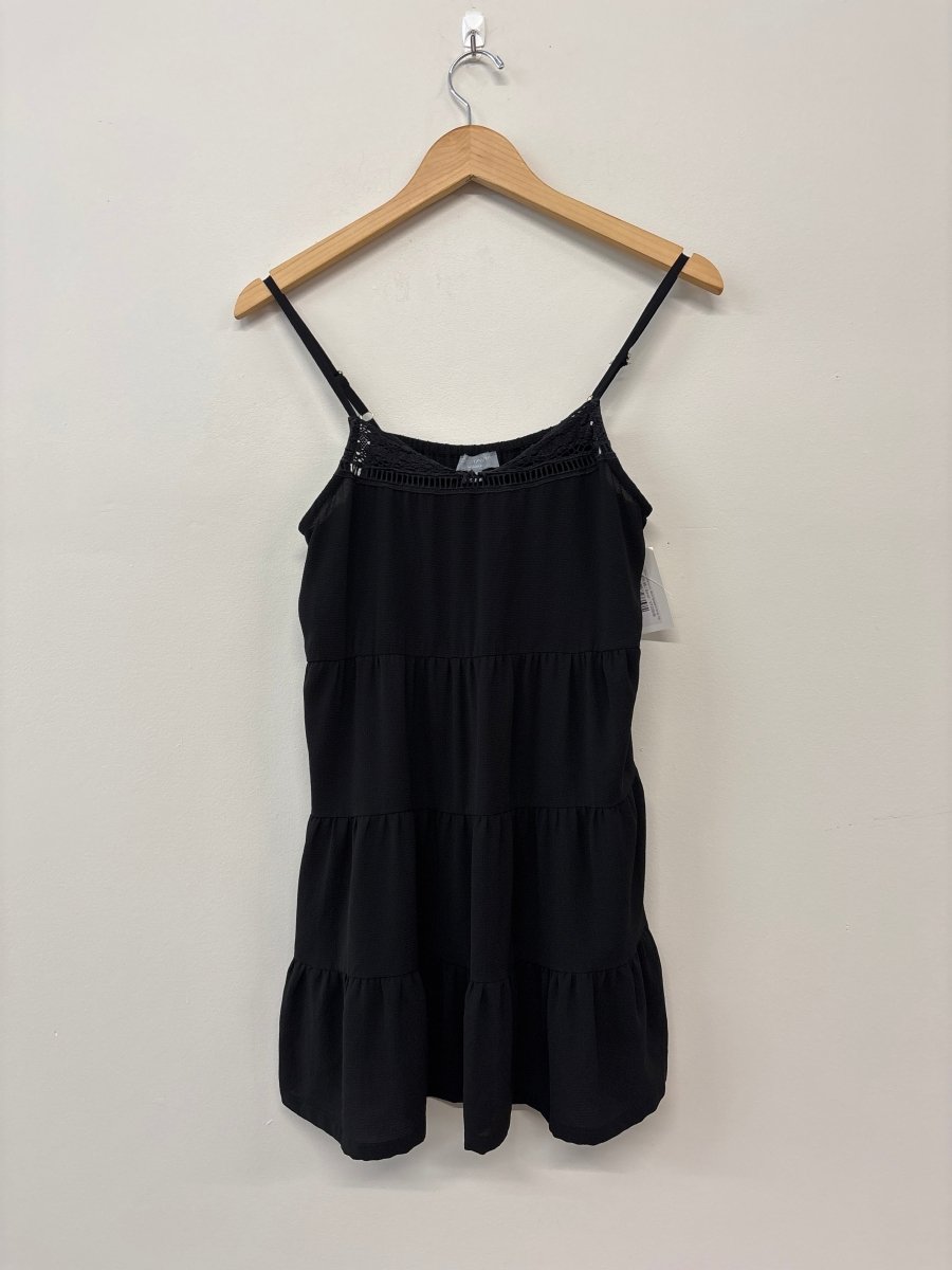 Octavia Maternity Black Spaghetti Strap Top - Nest and Sprout - Consignment