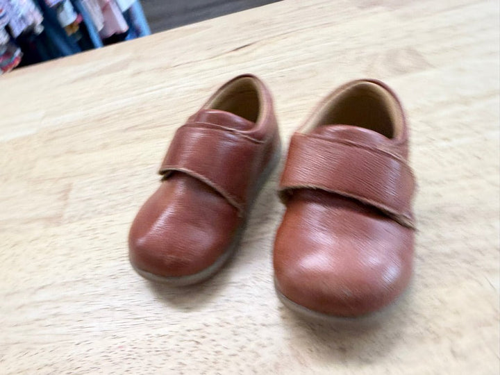 Jack & Lily Velcro Shoes – Size 4 | Brown Suede - Nest and Sprout - Consignment