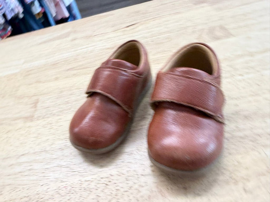Jack & Lily Velcro Shoes – Size 4 | Brown Suede - Nest and Sprout - Consignment