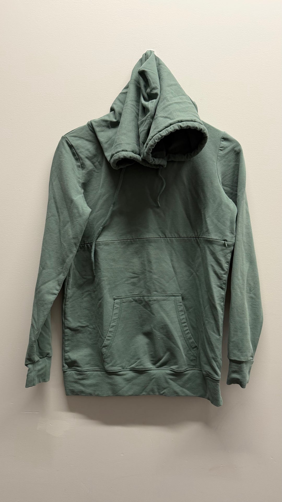 Cadenshae Nursing Hoodie – Small | Sage Green | Horizontal Nursing Zipper