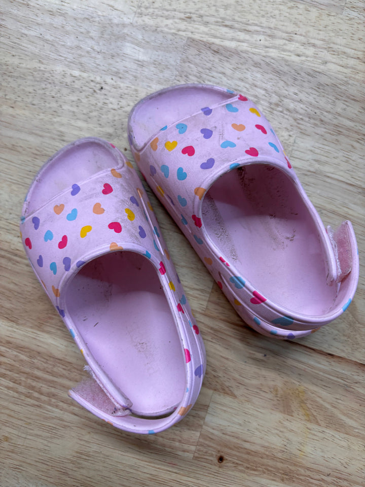 Sandals with Hearts – Size 7