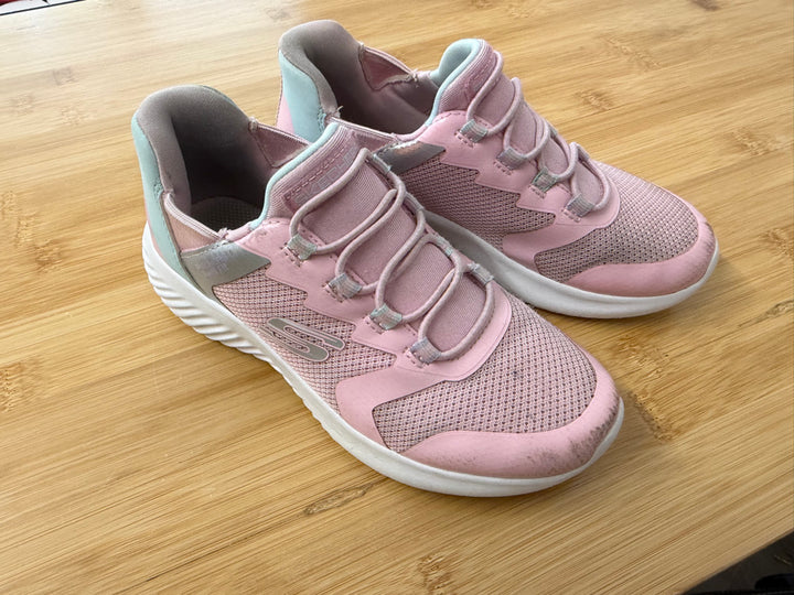 Skechers Swift Fit Sneakers – 12 | Pink Velcro | Play
