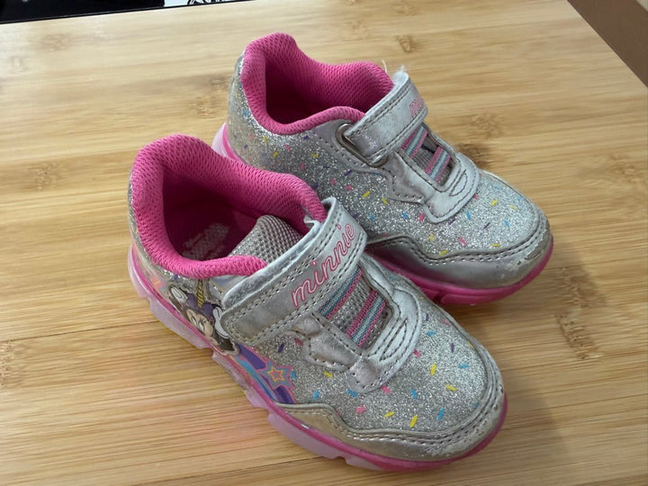 Disney Mickey Mouse Velcro Runners – 8 | Silver Sparkle Pink Highlights - Nest and Sprout-Consignment