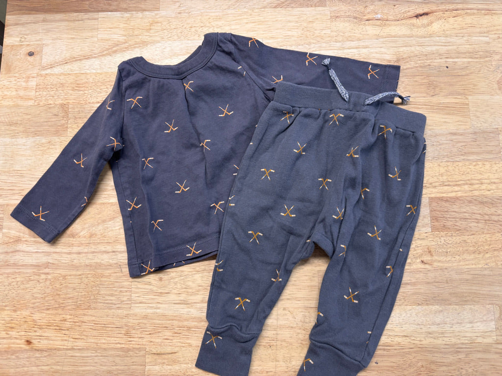 Joe Fresh Set – 3-6M Charcoal Hockey Print