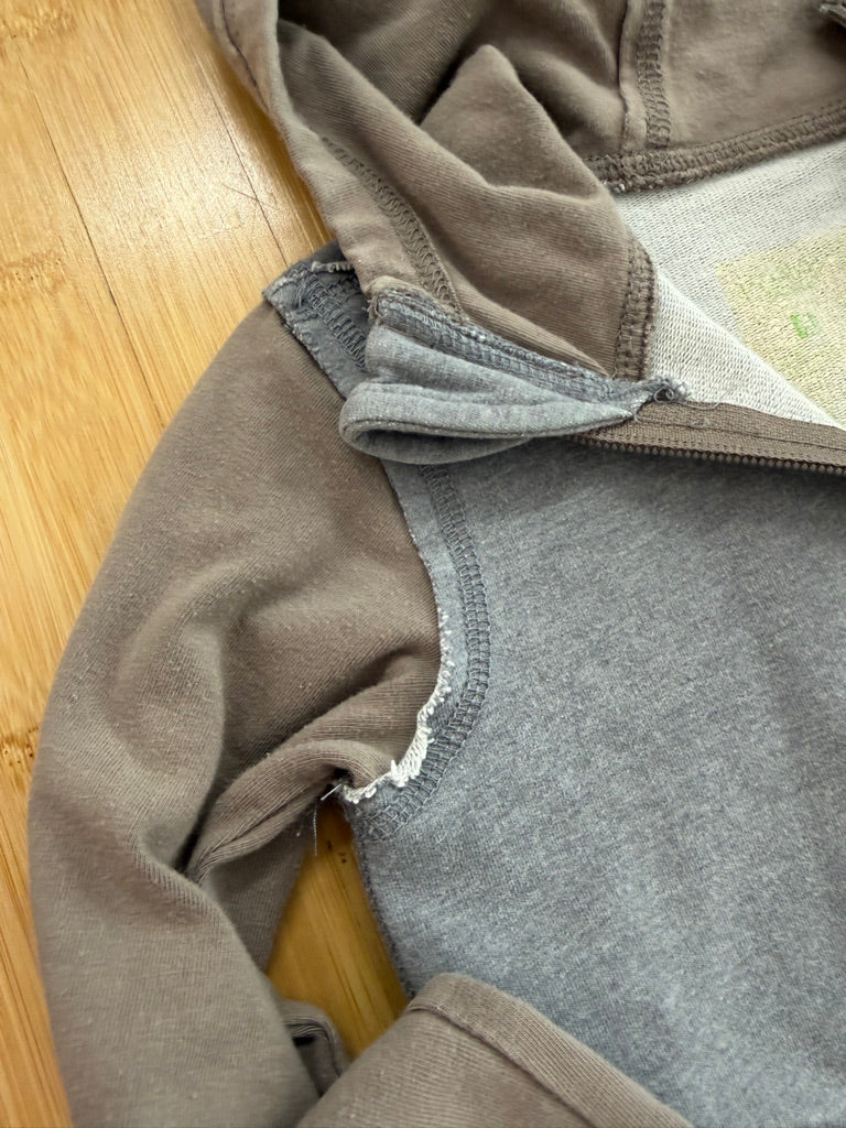 Peekaboo Beans Hooded Zip-Up Jacket – 2/3 Est. | Light Grey & Brown Raw Edges