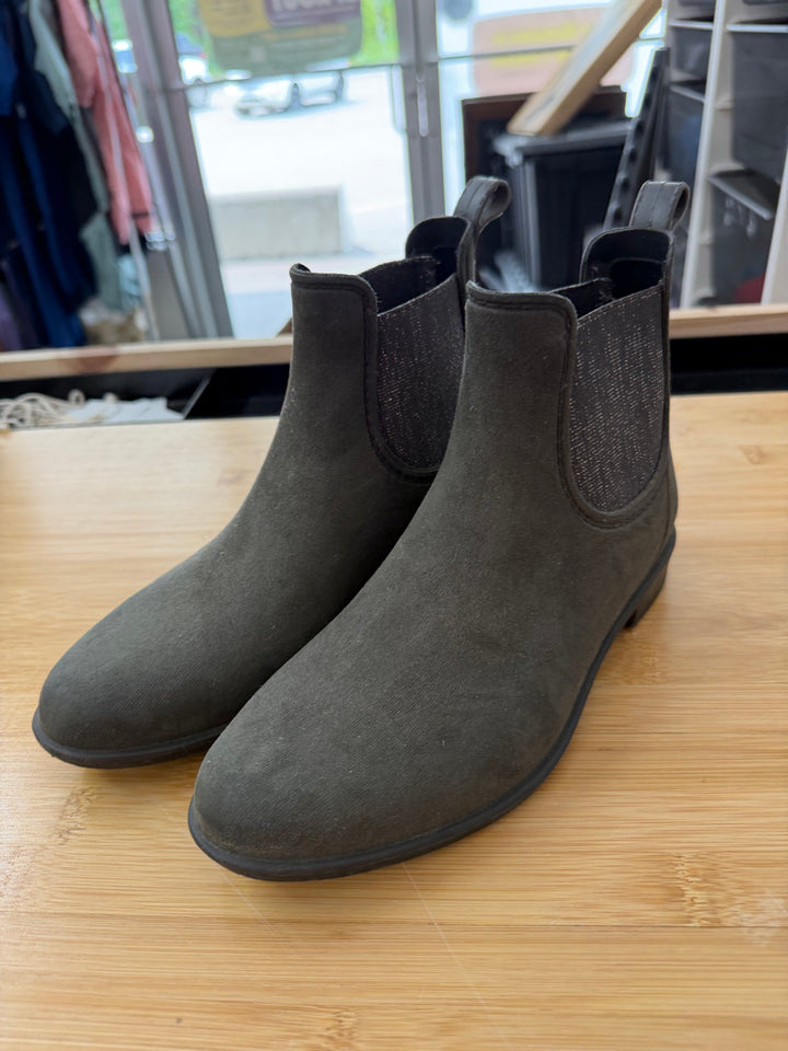 Elements Chelsea Boots – Youth 3 | Grey Suede Silver Sparkle Stretch Panels