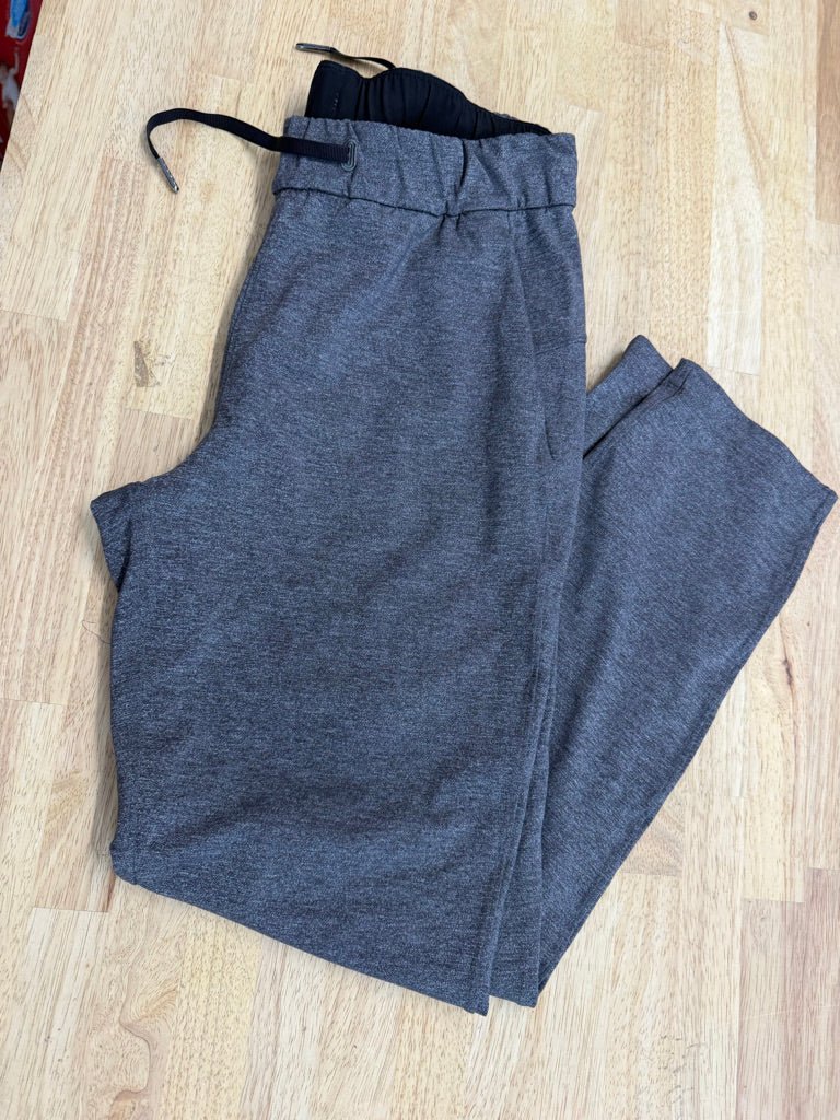Lululemon On The Fly Pants – 6 Adult - Nest and Sprout-Consignment