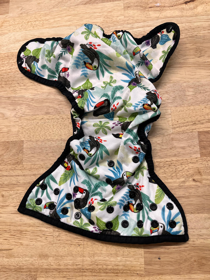 Thirsties Pocket Diaper (Toucan Print)