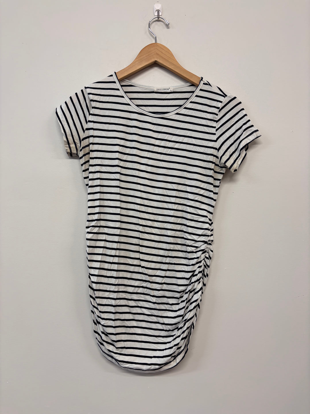 Small Show Maternity Top – Size M Black/White Stripe