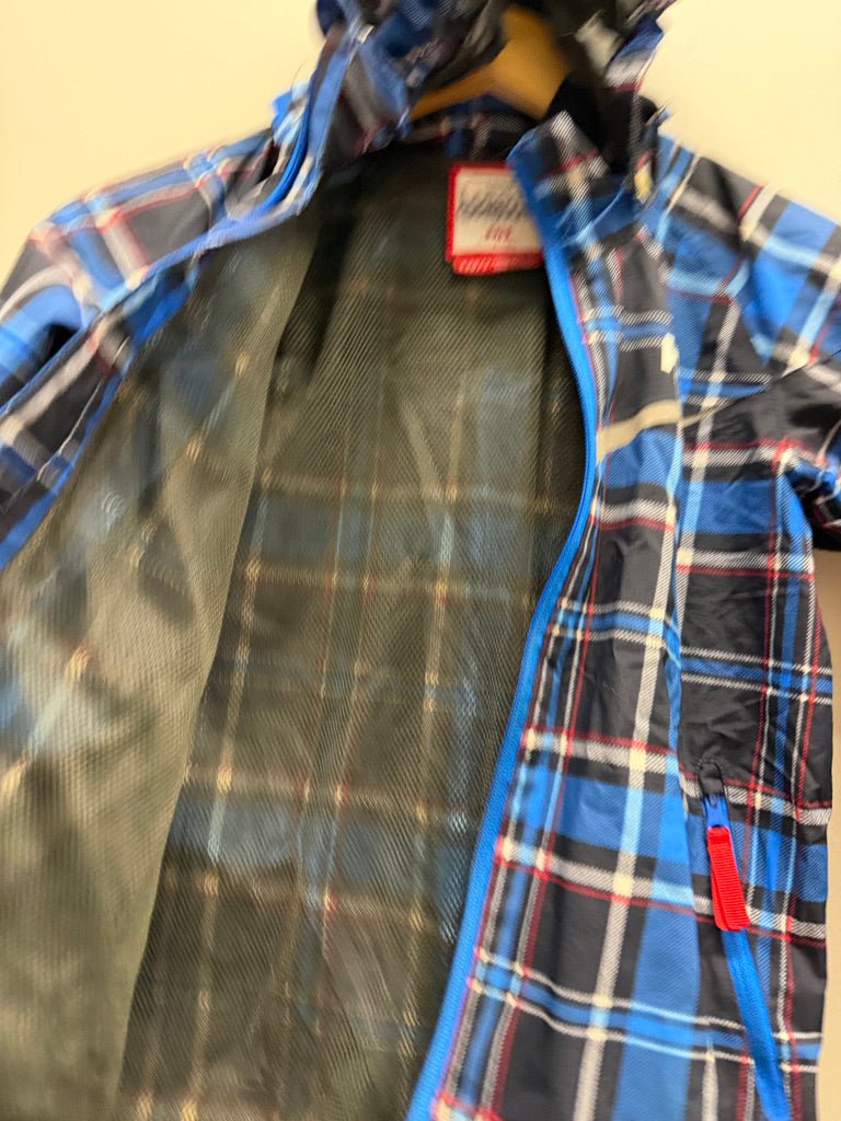 Helly Hansen Plaid Jacket – 7 (122cm) | Blue Black & Red - Nest and Sprout-Consignment