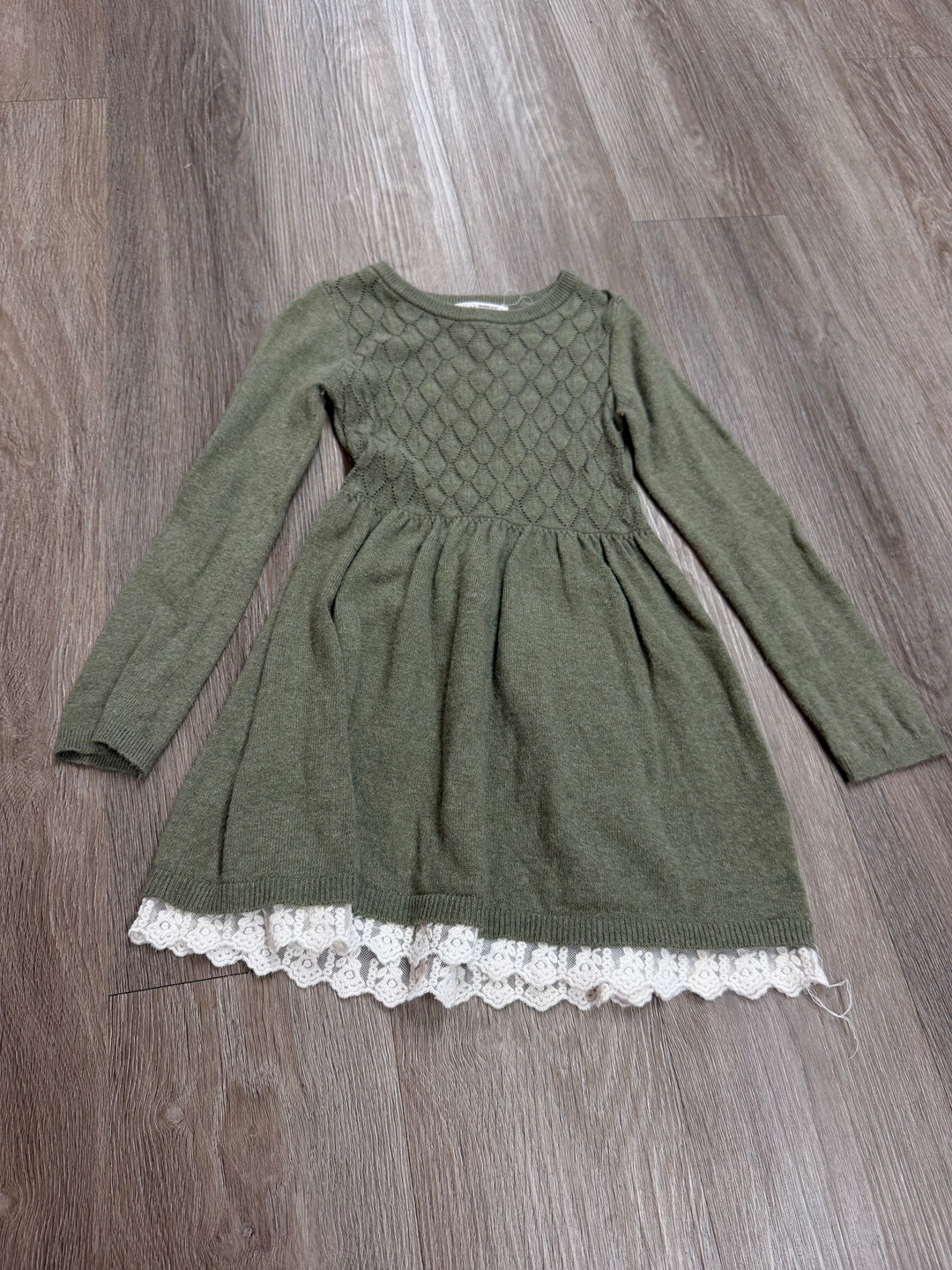 H&M Green Knit Dress with Lace Tulle Hem – 3/4
