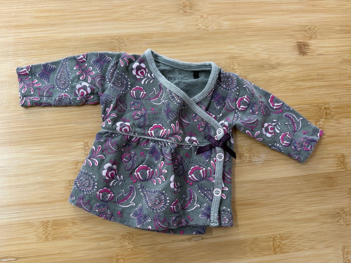 Noppies Kimono Top – Newborn | 50cm | Doll Print | Grey with Fuchsia and Pink - Nest and Sprout-Consignment