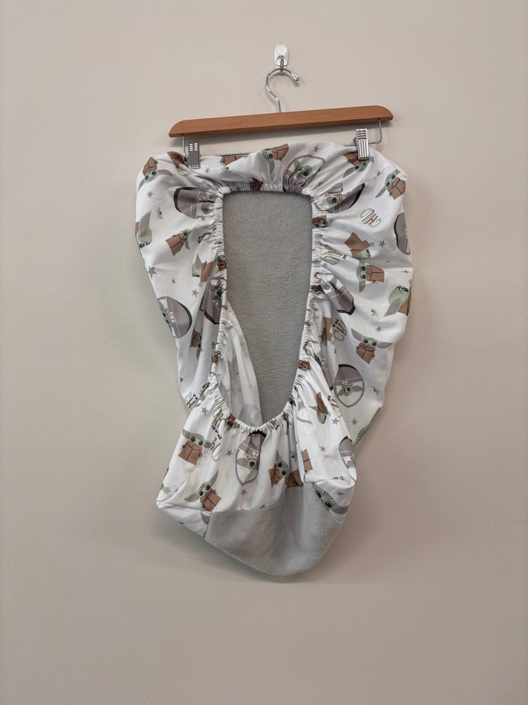 Lambs & Ivy star Wars The Child Change Table Pad