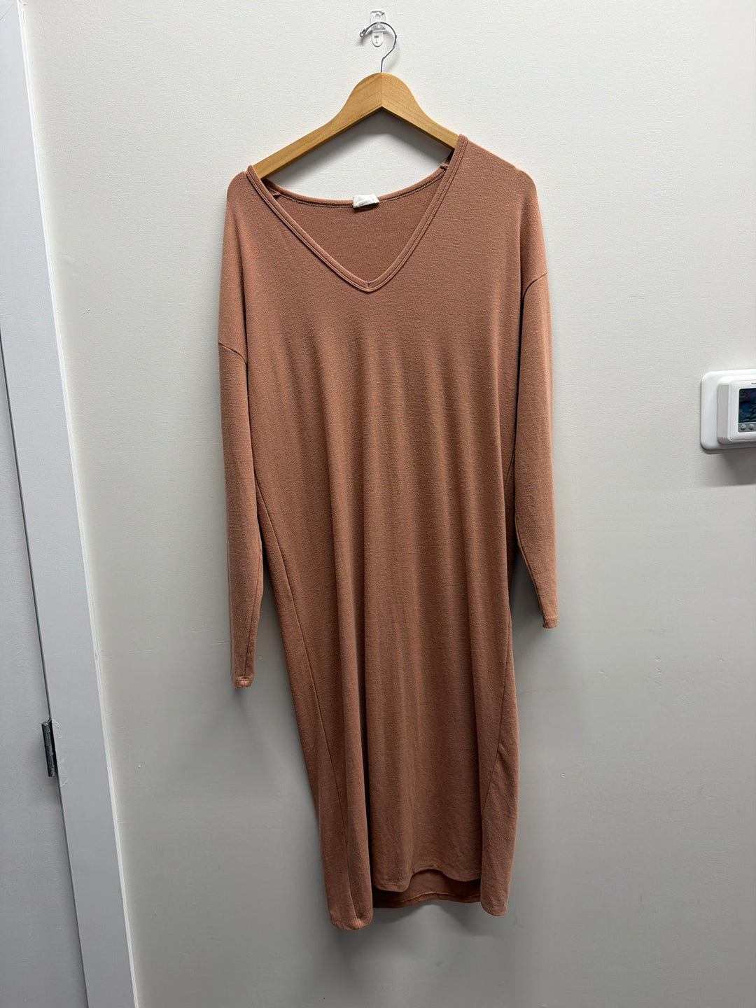 Wilfred Free Tunic Dress – M | Beige Long Sleeve Stretchy Maternity-Friendly