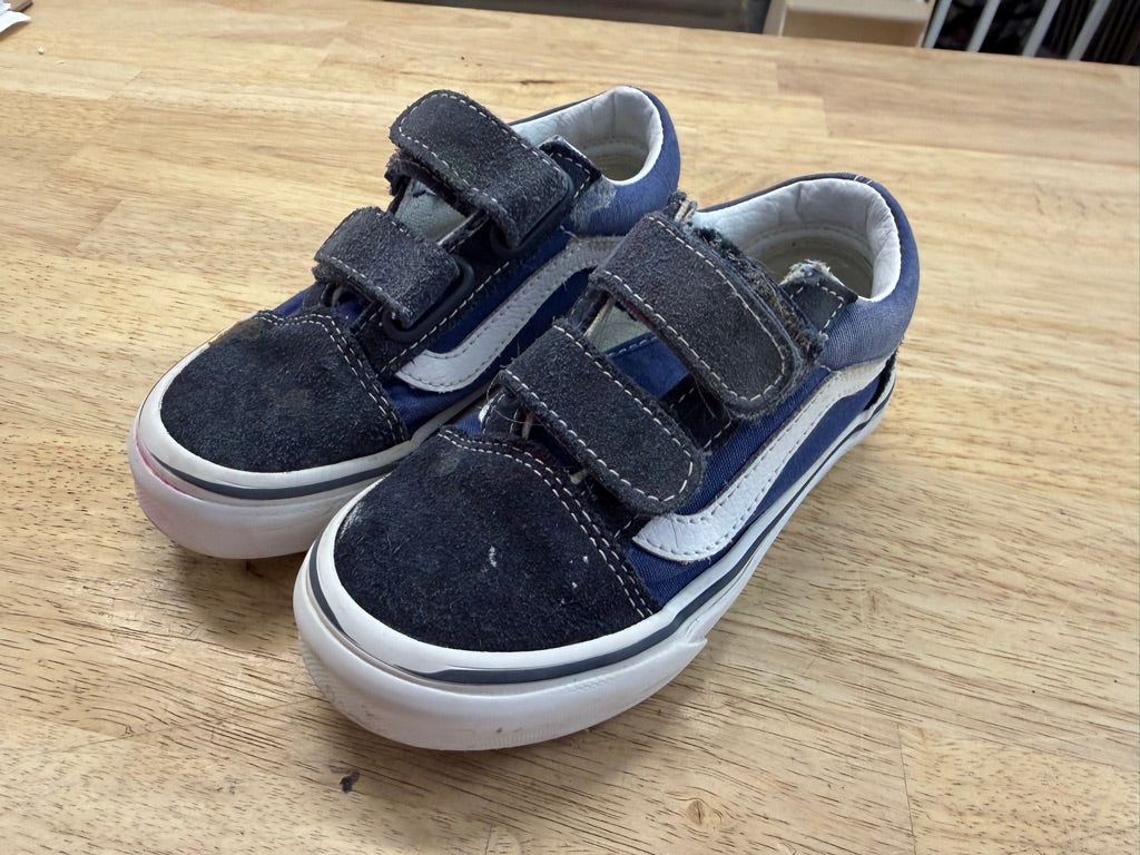 Vans Canvas Sneakers – 11 (EU 29) | Navy | Play