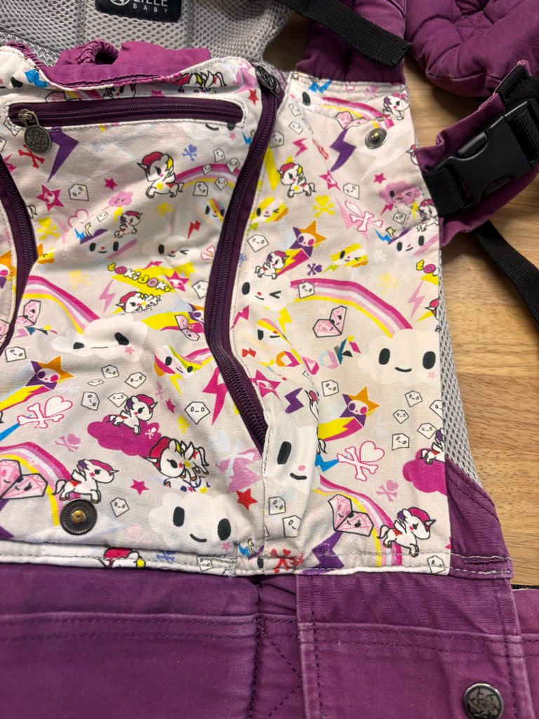 Lillebaby Complete All Seasons Baby Carrier – Tokidoki Print in Unicorn