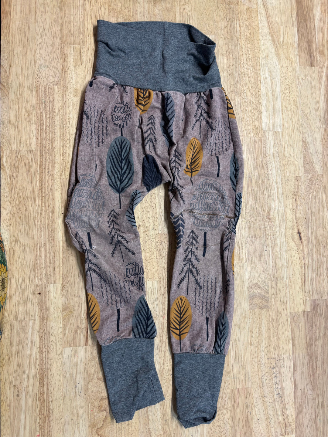 Grow With Me Pants | Size 4–7Y play