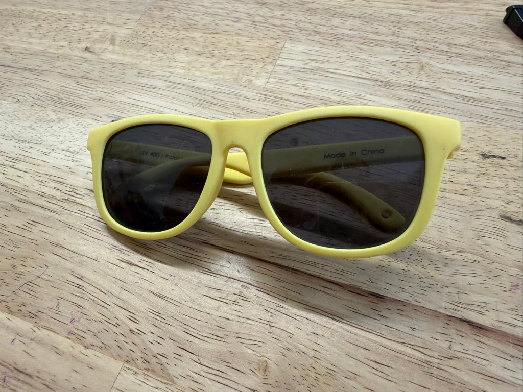 Jan and Jul Sunglasses – Small (0–2Y) | Yellow | Missing Strap
