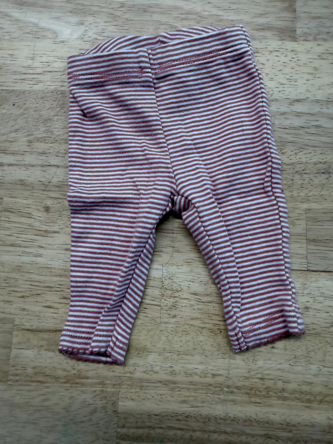 Carter’s Dusty Pink Stripe Leggings | Size NB
