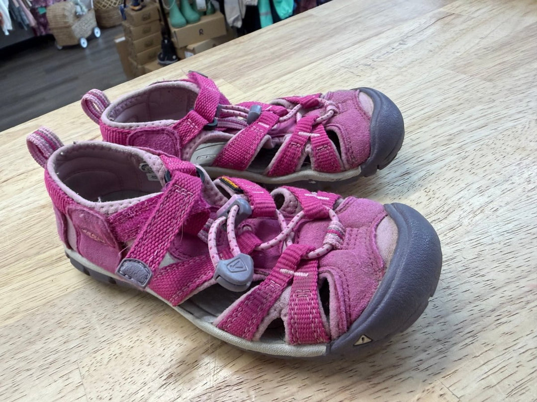 Keen Closed Toe Sandals Pink | Size 11 - Nest and Sprout - Consignment