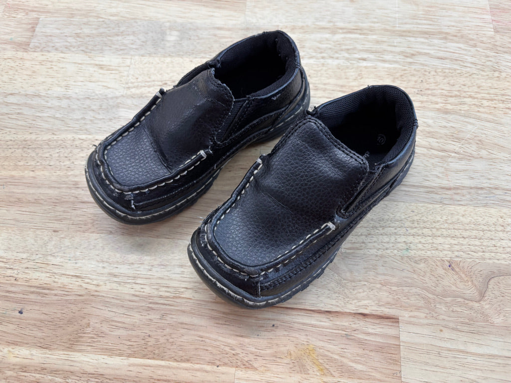 Buster Brown Size 10 Formal Shoes (Fair)