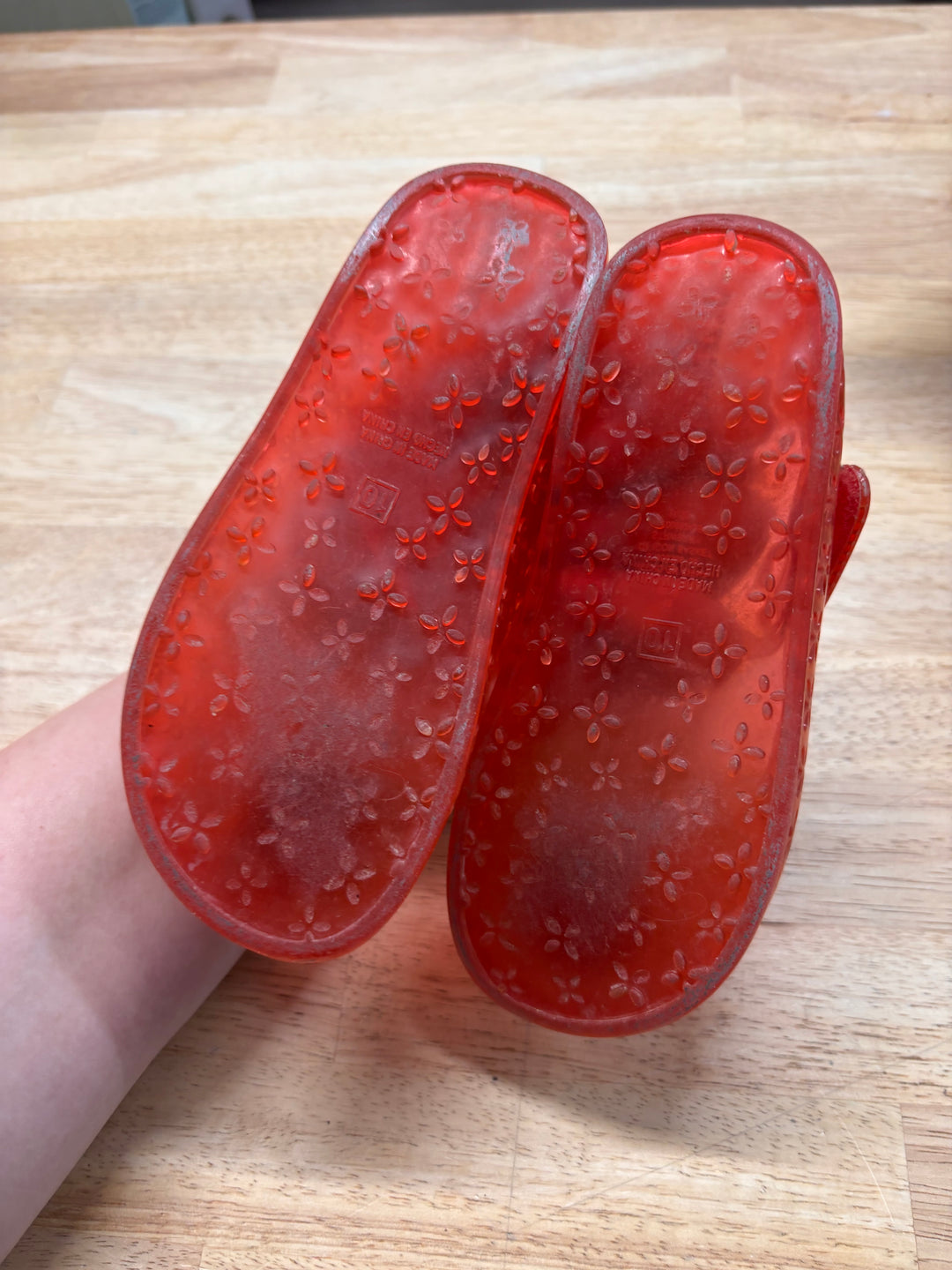 Strawberry Jelly Shoes Size 10 – Pink