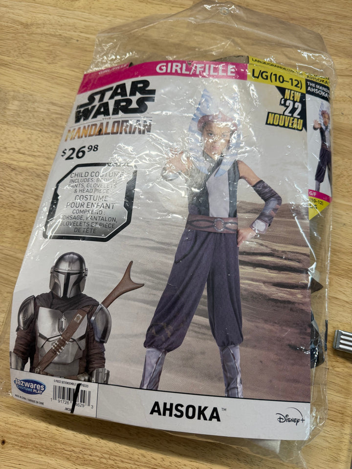 Star Wars Ahsoka Costume – 10–12 | NIP | Holiday