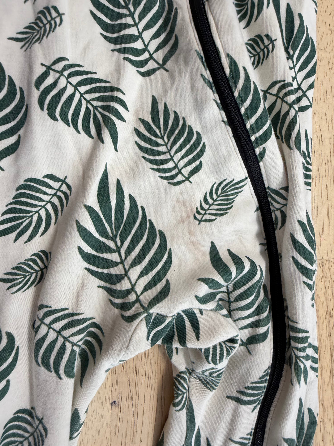 Parade Organics Zip-Up Sleeper – 18-24 Months | Cream with Green Fauna Print