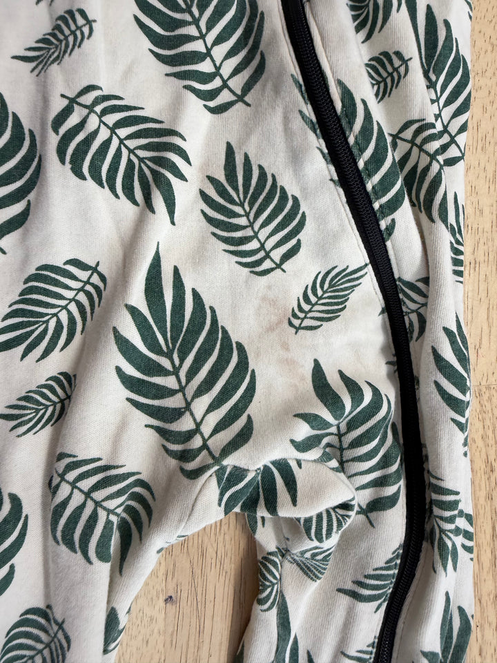 Parade Organics Zip-Up Sleeper – 18-24 Months | Cream with Green Fauna Print