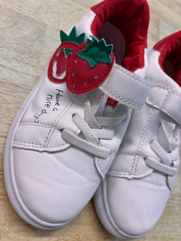 Strawberry Sneakers – OS