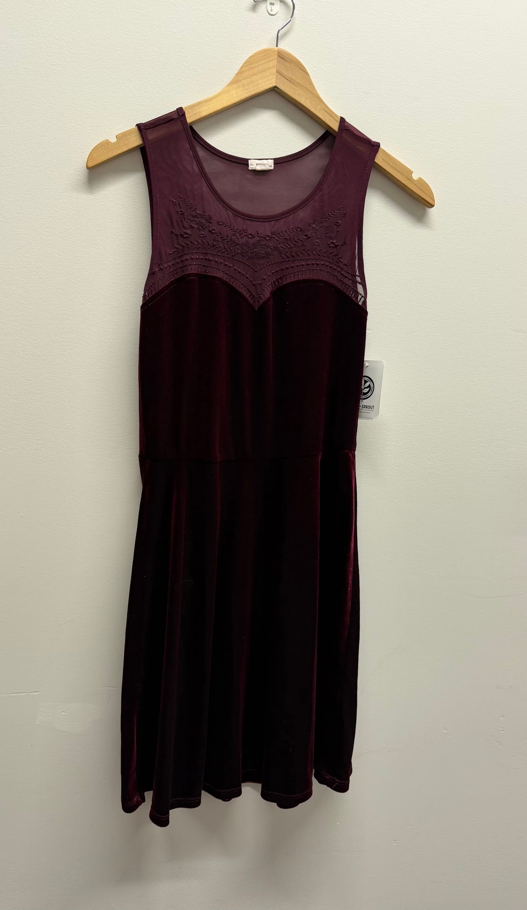 Garage Velour Dress – Adult Medium (Est. 12-14 Fit) | Burgundy
