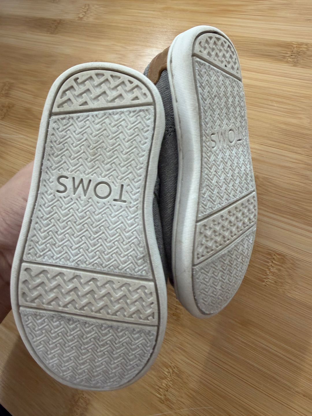 TOMS Classic Shoes – T5 (Toddler 5) | Grey